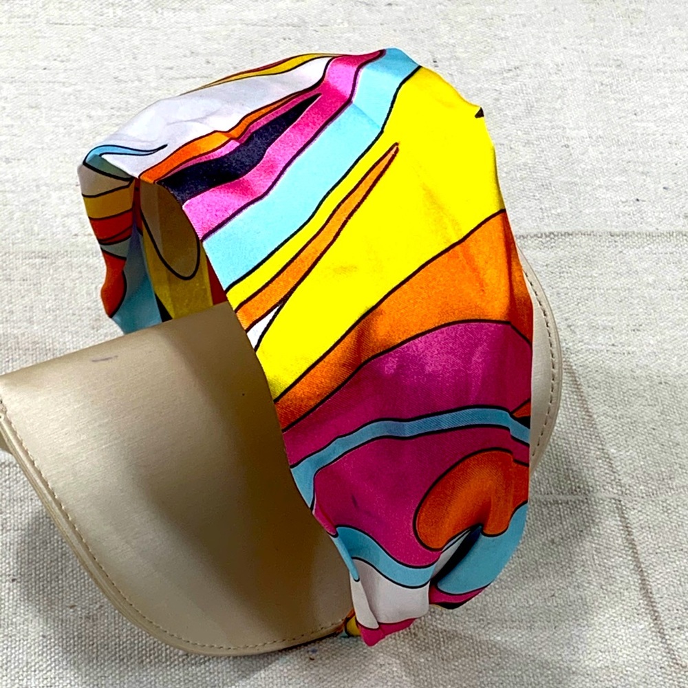 Beautiful Silk Scarf - Like New - no tags
